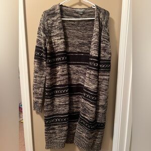 Natural Reflections Black and Cream Knit Cardigan